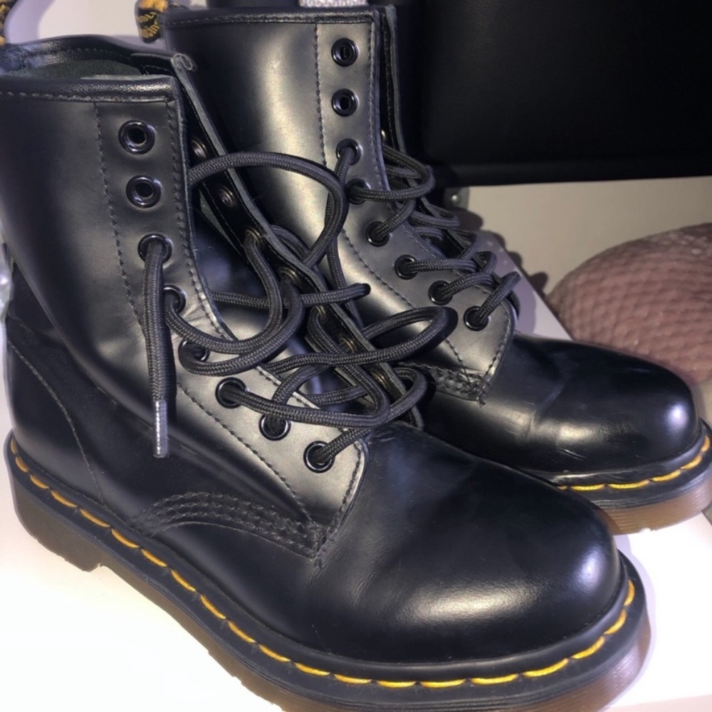 Dr. Marten’s 1460 Smooth Leather